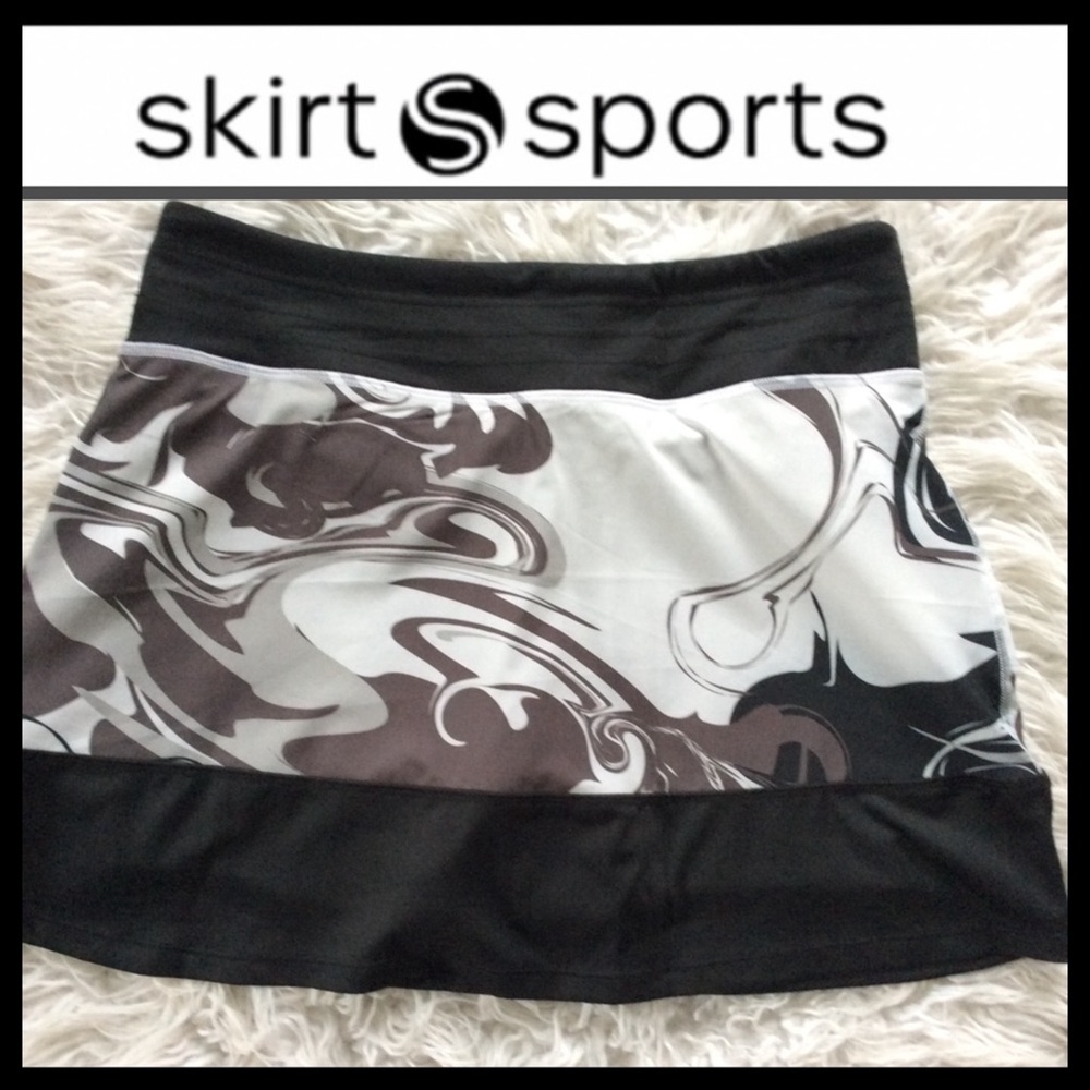 SkirtSports Performance Skort